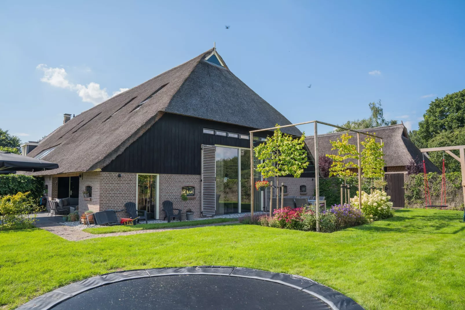 Boerderij Dwingelderveld-Exterior summer