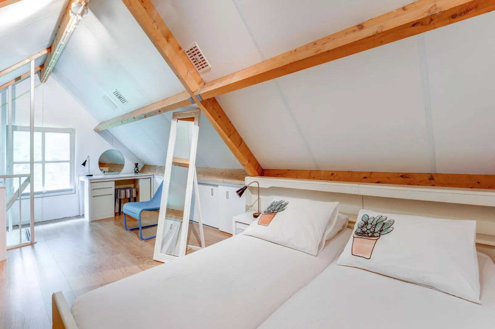 De Engelse tuin van Oldenzaal-Bedroom