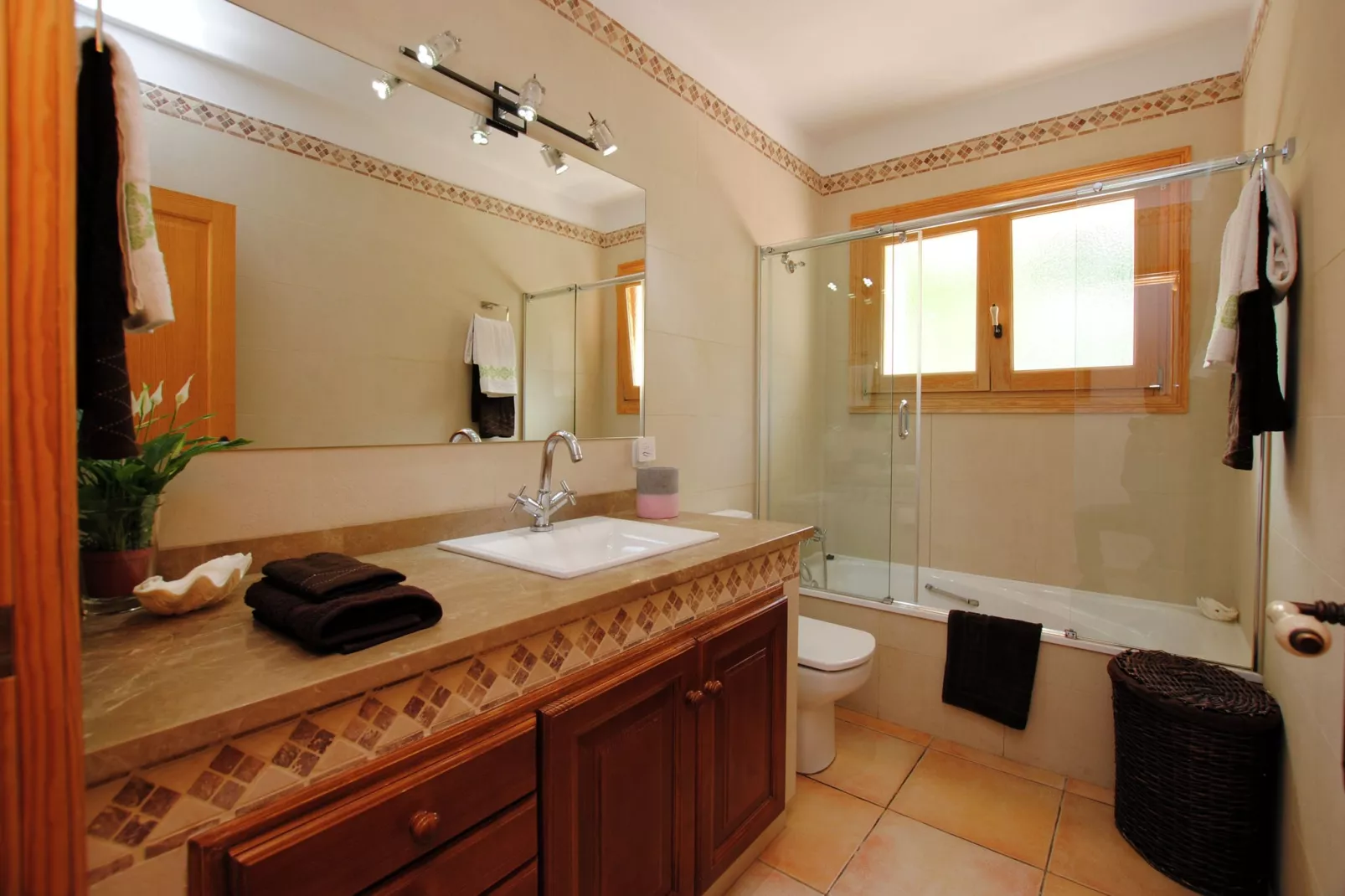 Es Rafal-Bathroom