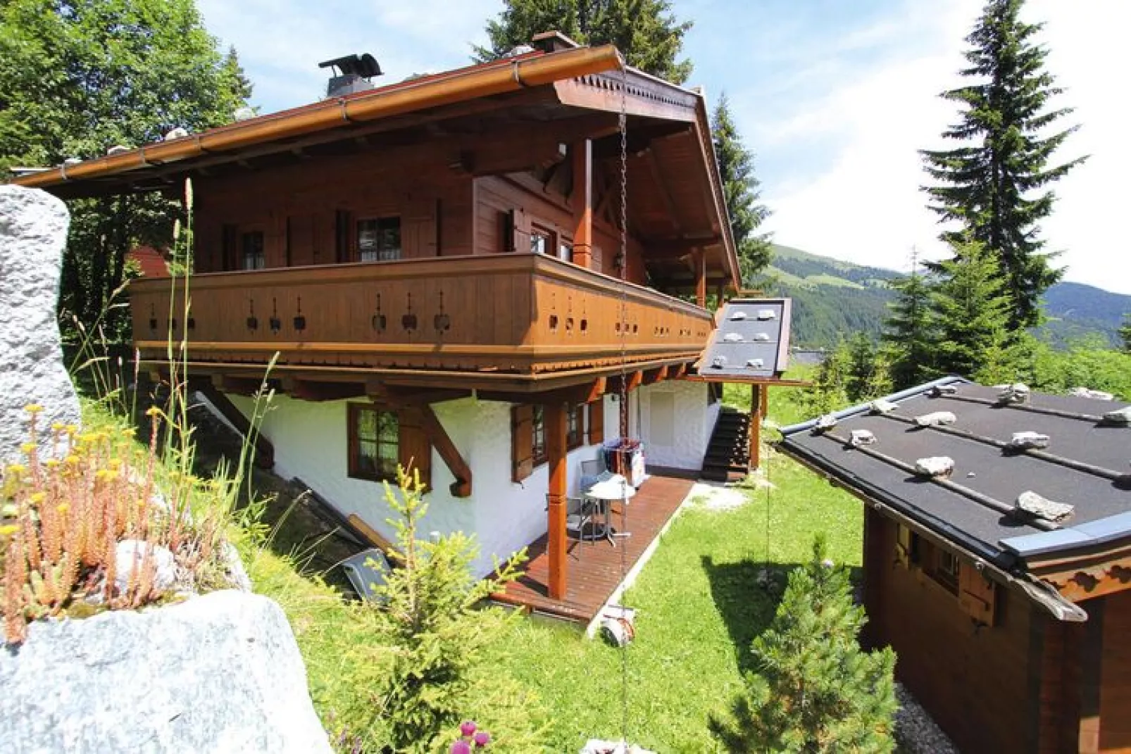 Merlenhütte-Exterior summer