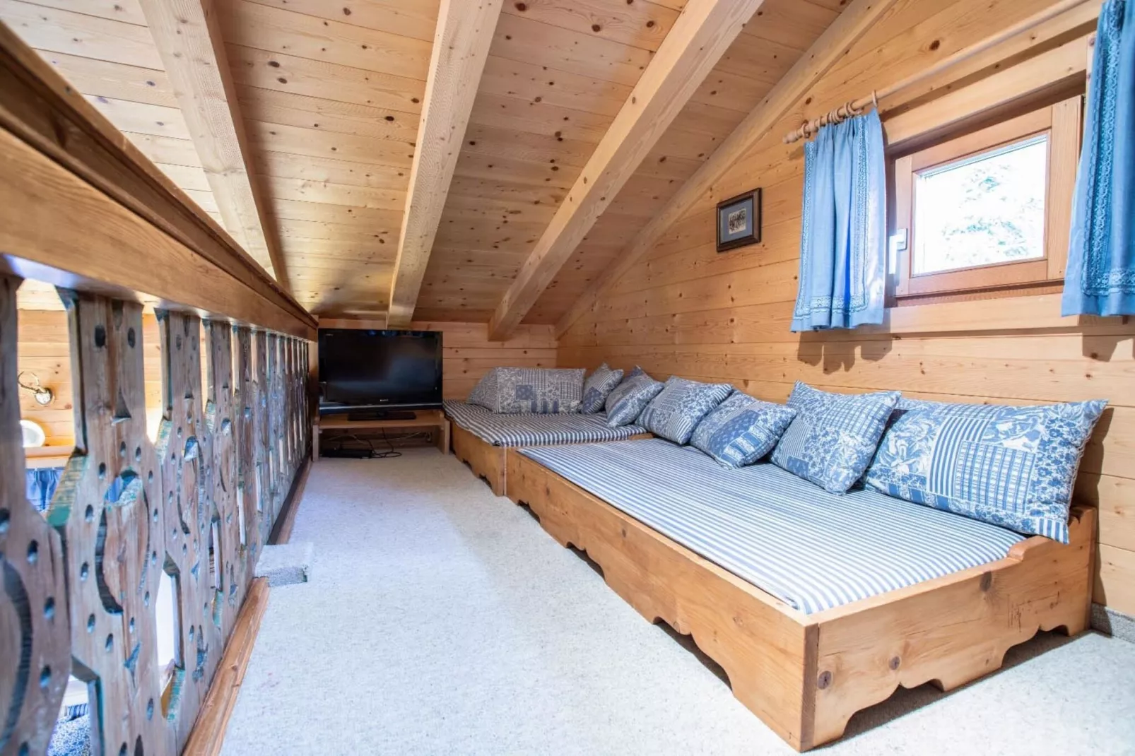 Ferienhaus Munterhütte-Chambre