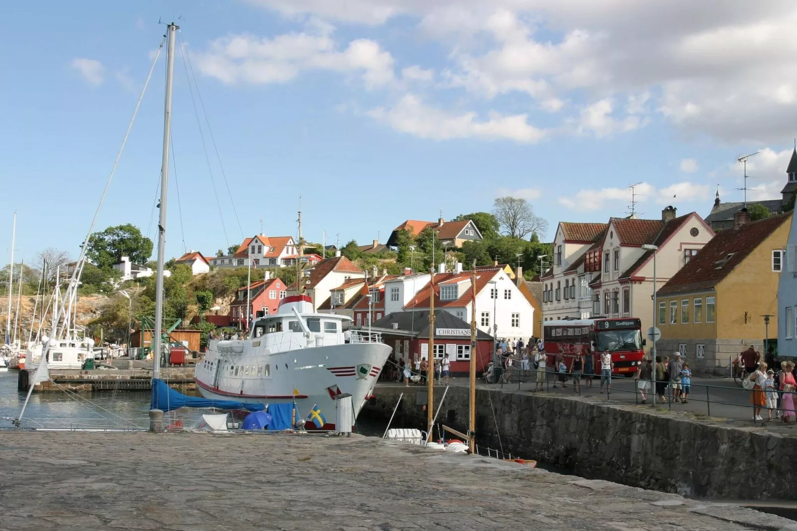 3 room w/seaview-PLUS-Nicht getaggt