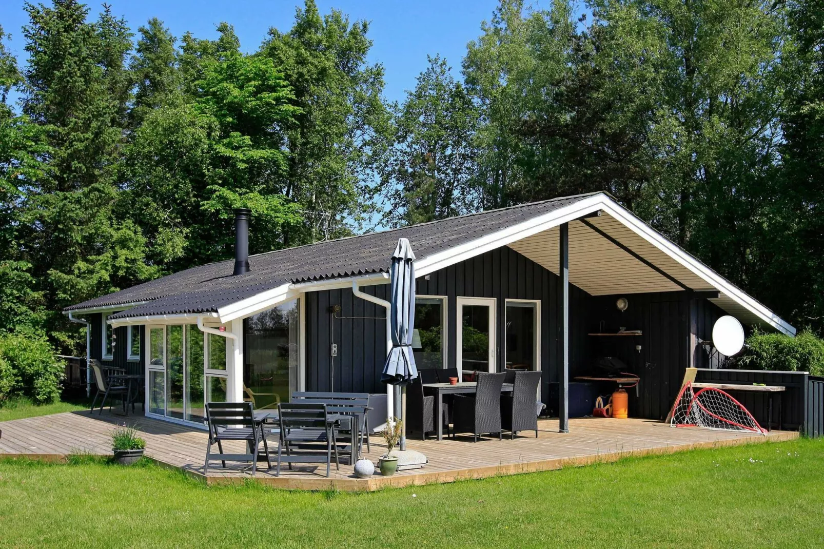 6 Personen Ferienhaus in Strandby-By Traum