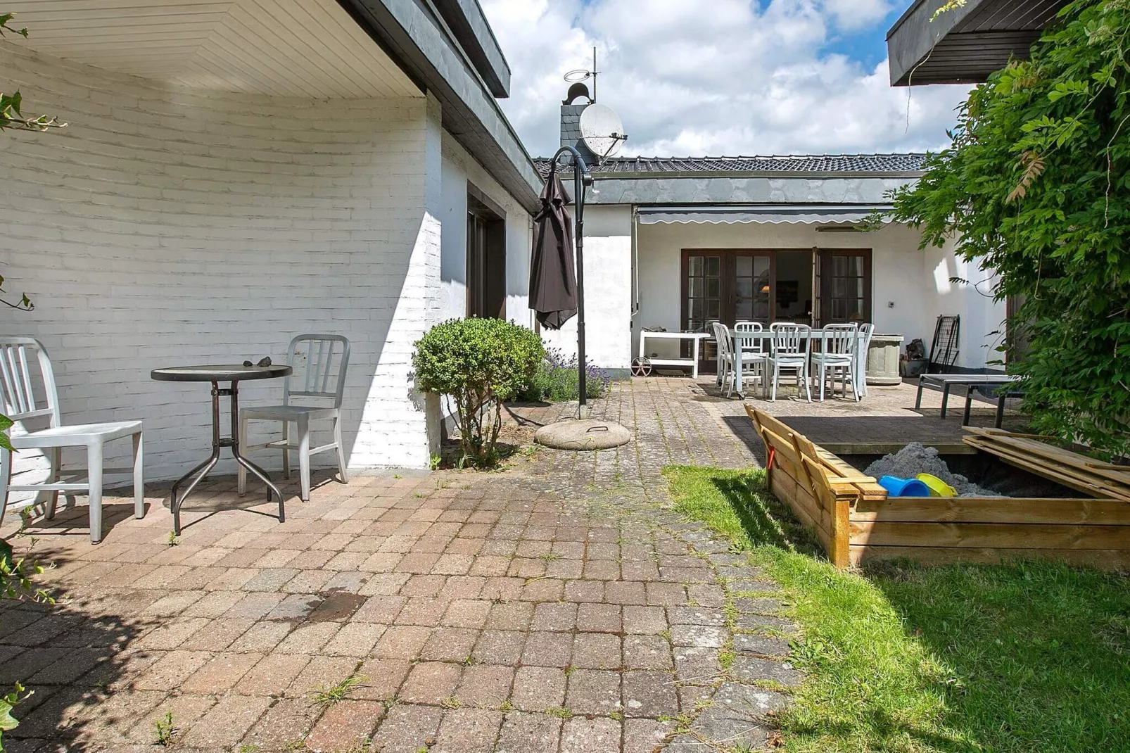 16 person holiday home in Væggerløse-View