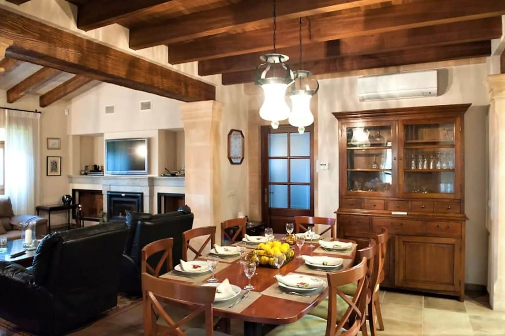 Can Corem de Son Moix-Dining room