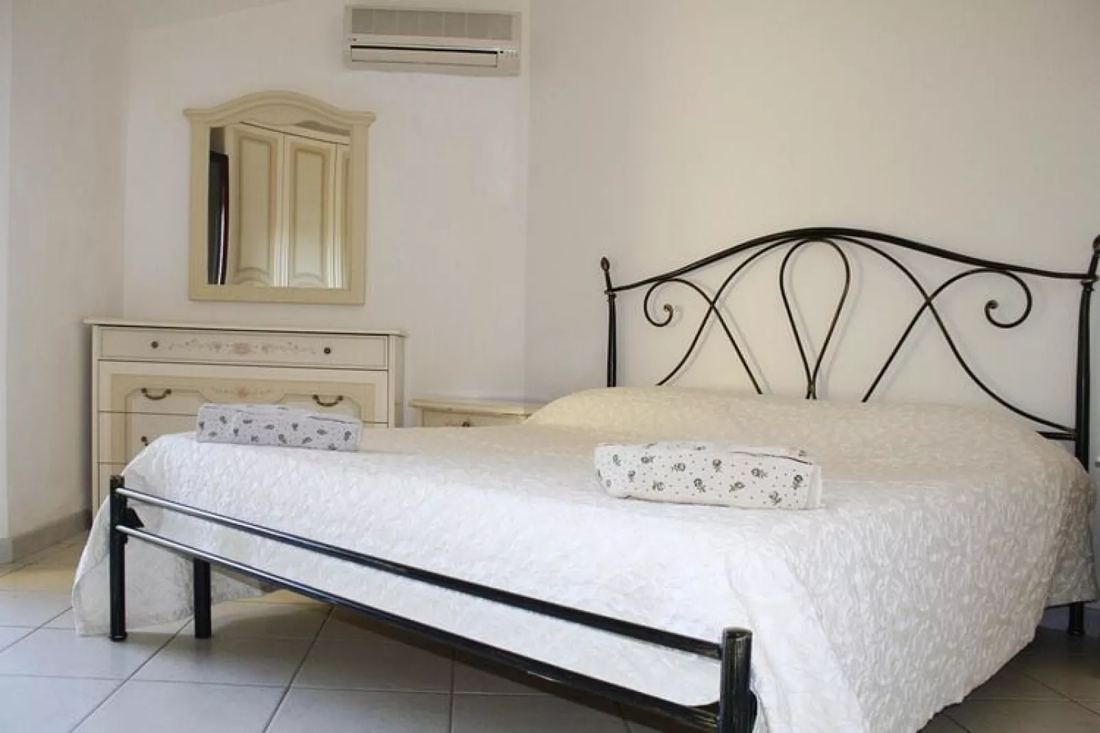 Case Vacanze Chia-Bilo 2/3-Bedroom