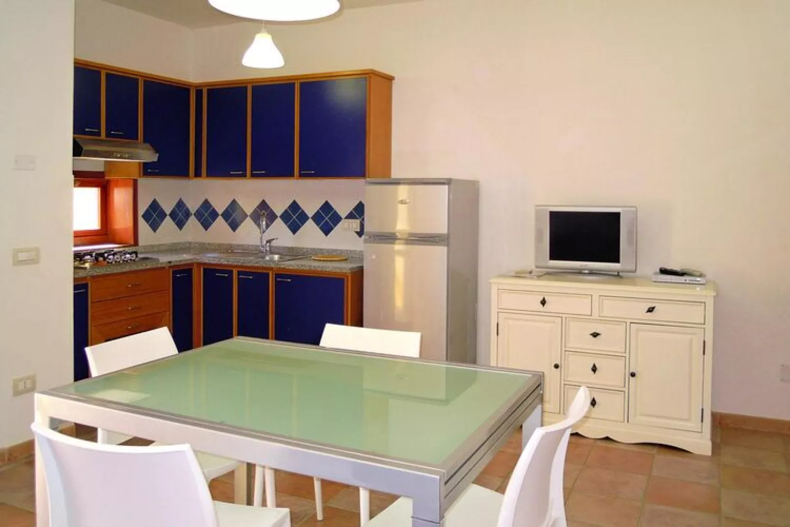 Case Vacanze  Chia-Trilo 4/5-Kitchen