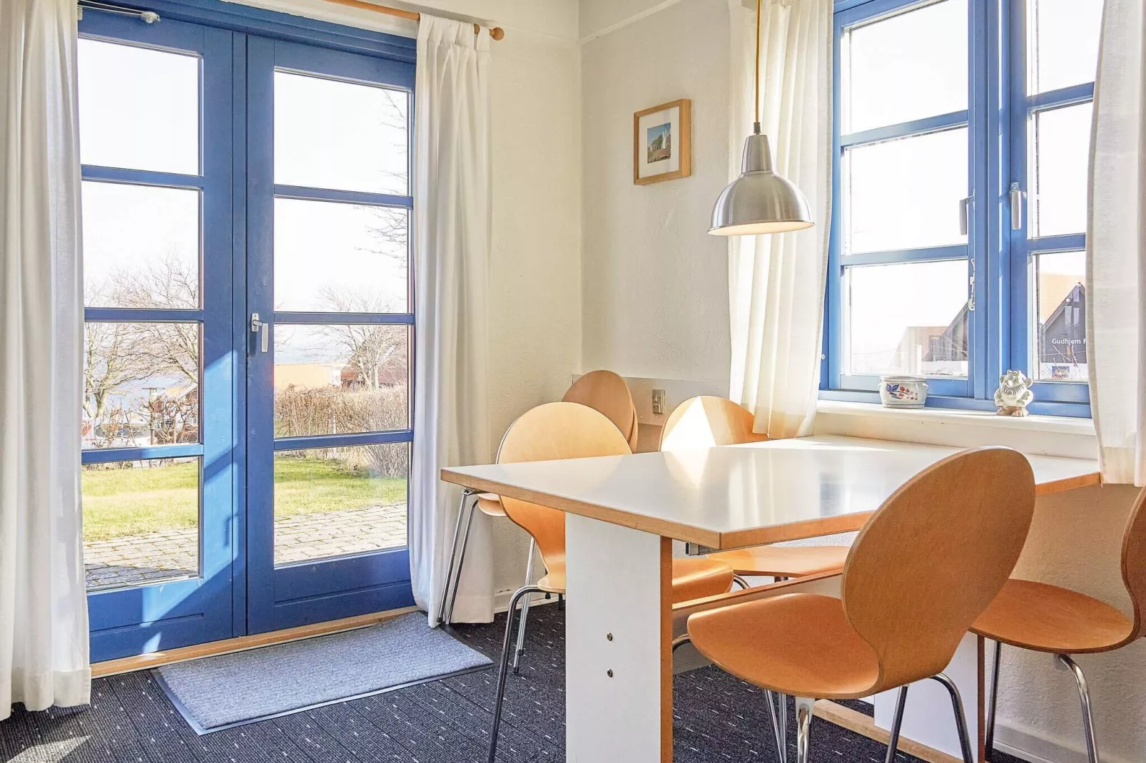 3 room-Indoor