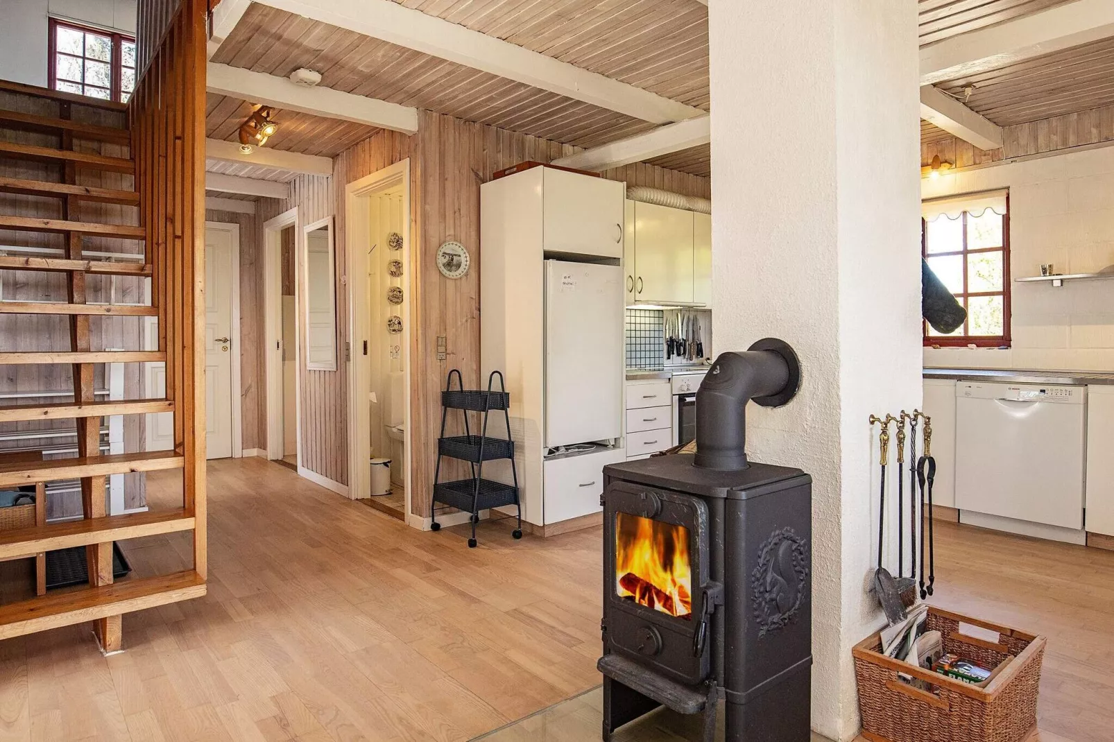 6 person holiday home in Thyholm