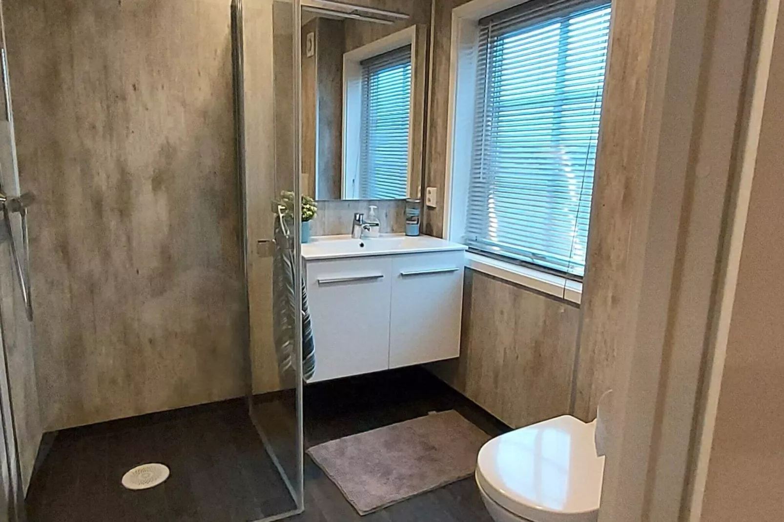12 Personen Ferienhaus in bremnes-By Traum-Innen