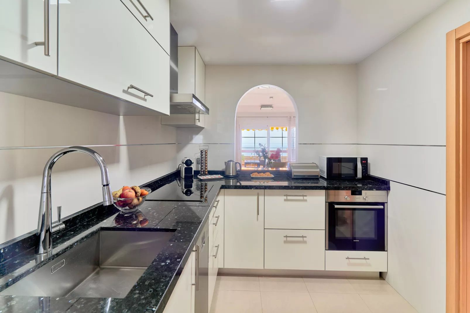 La zenaida I-Kitchen