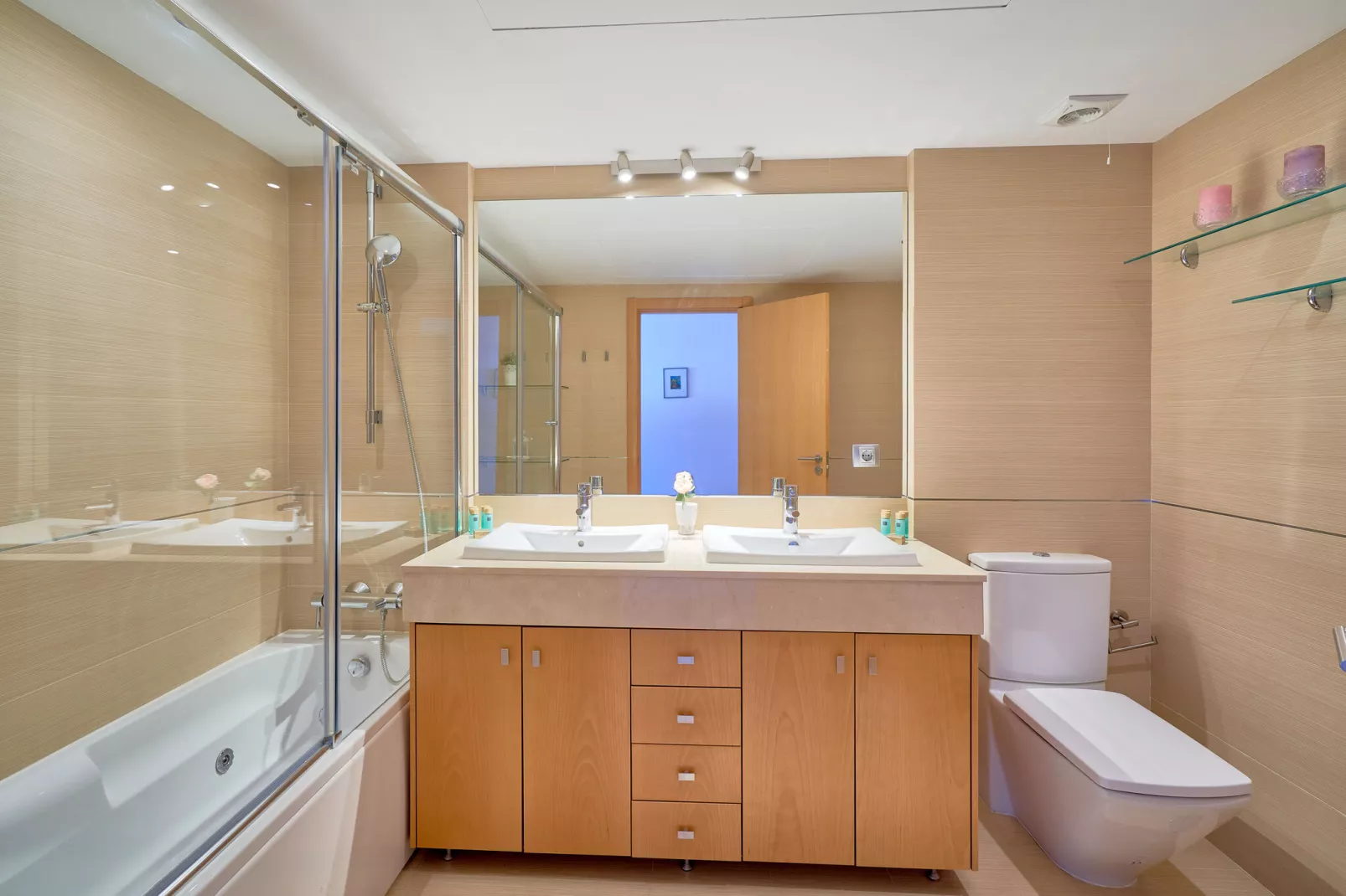 La zenaida I-Bathroom