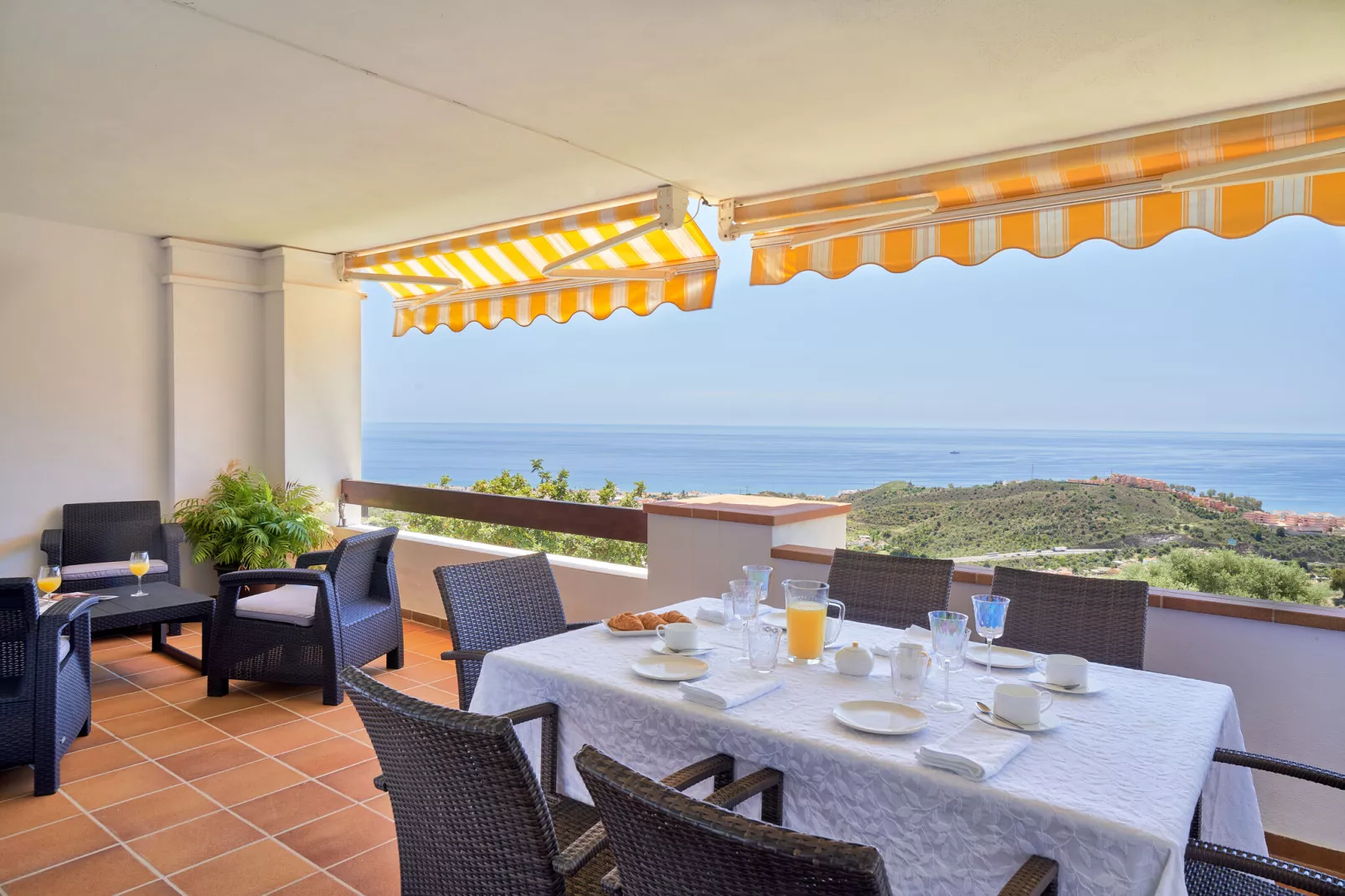 La zenaida I-Terrace balcony
