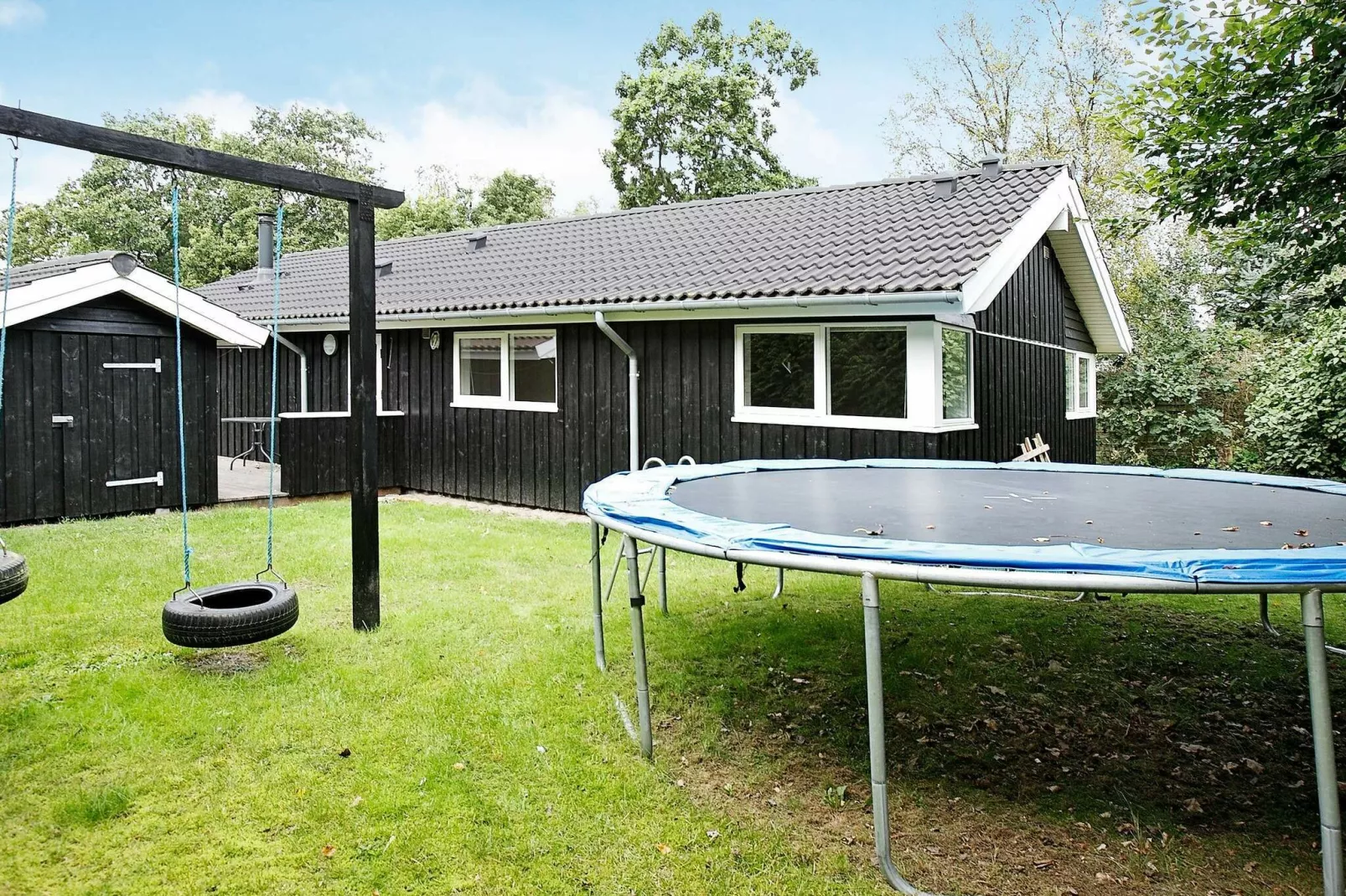 8 person holiday home in Hadsund
