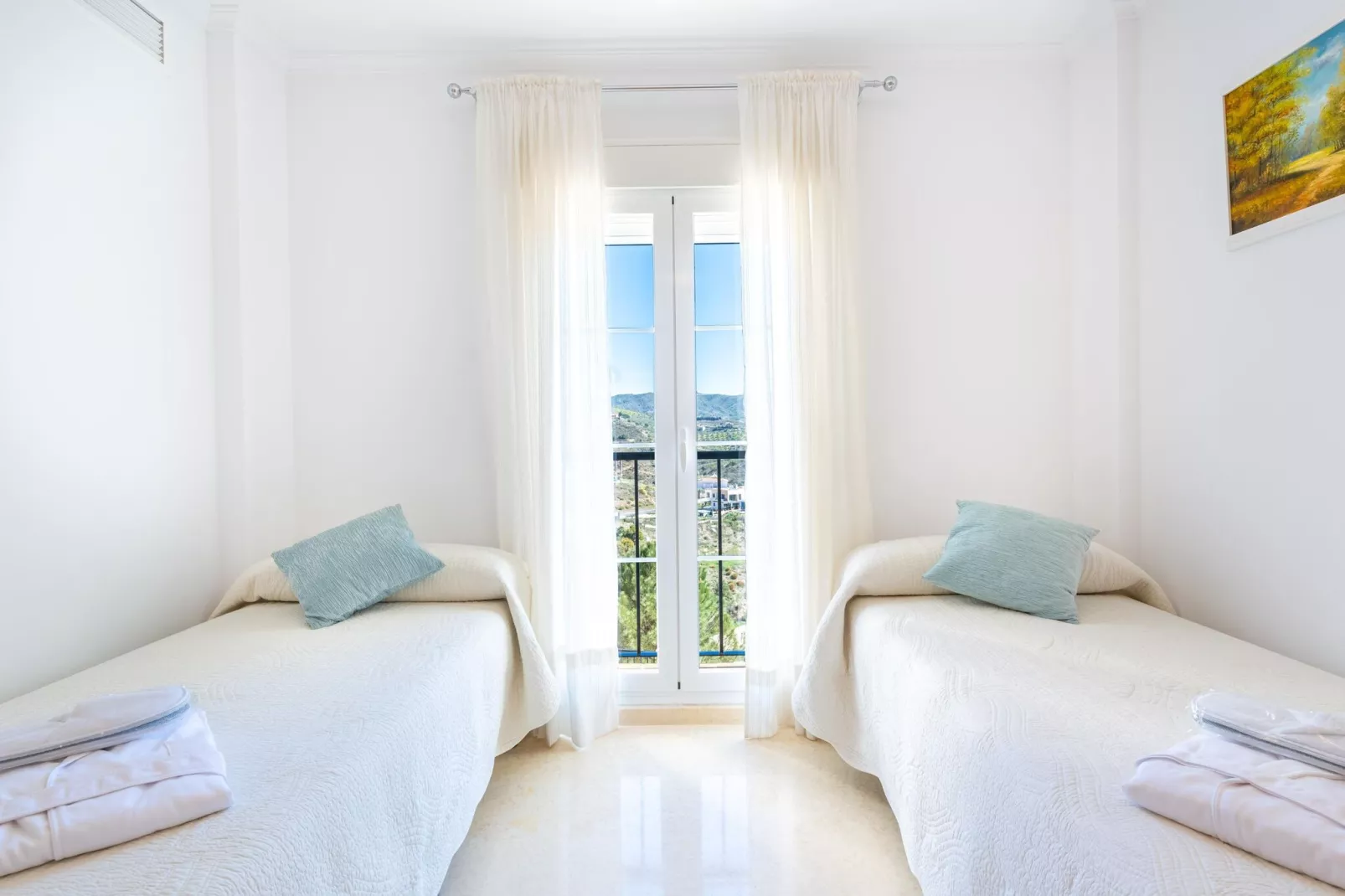 La Zenaida II-Bedroom