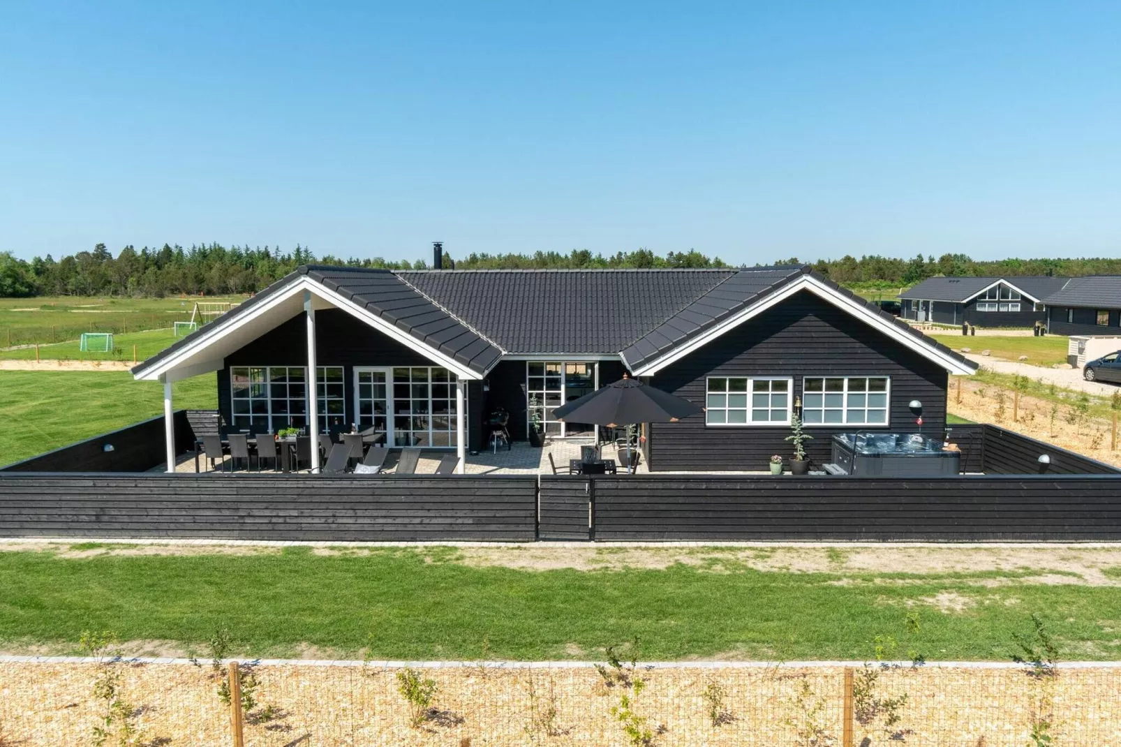 18 Personen Ferienhaus in Nørre Nebel-Im Freien