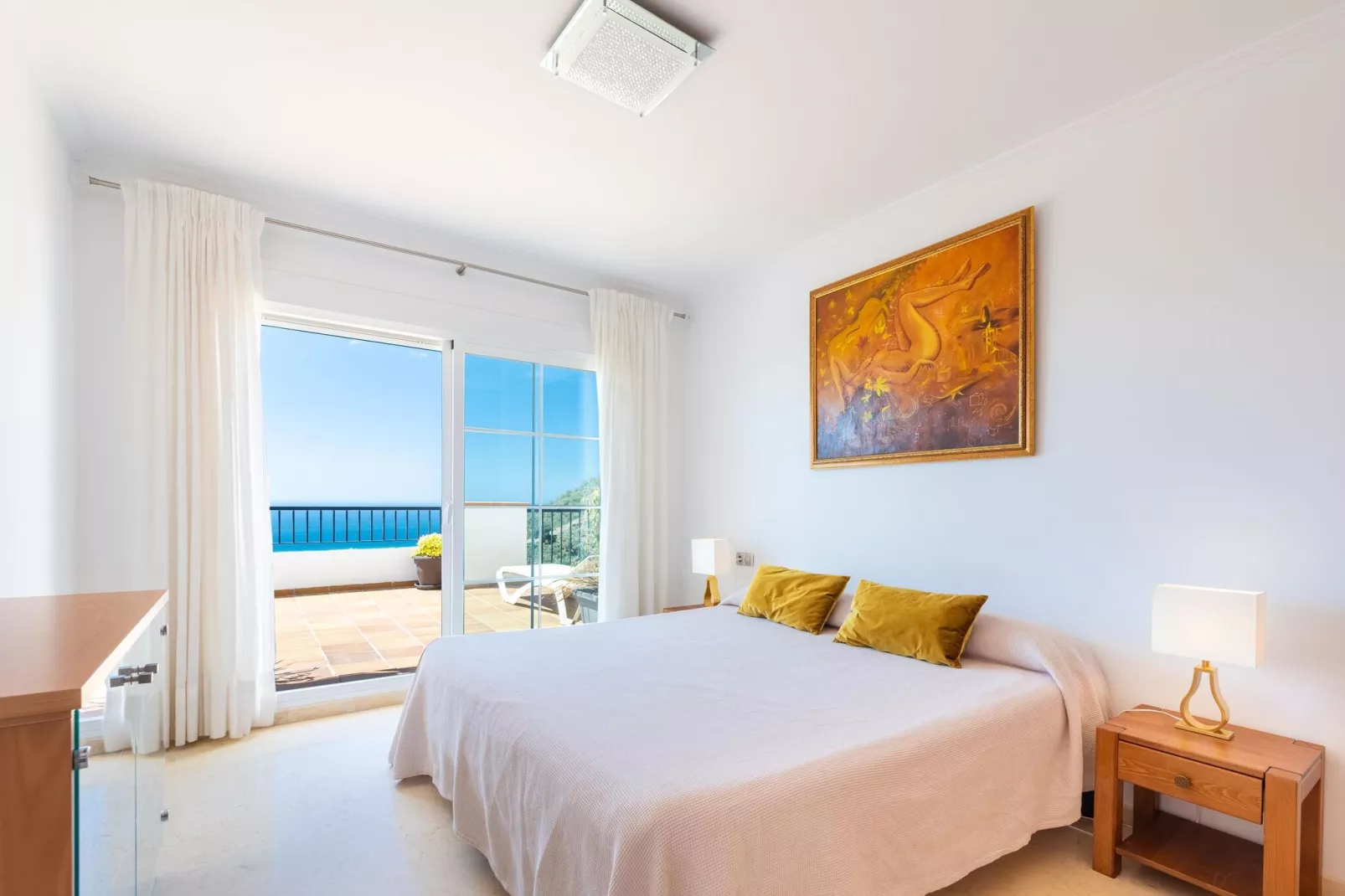 La Zanaida III-Bedroom