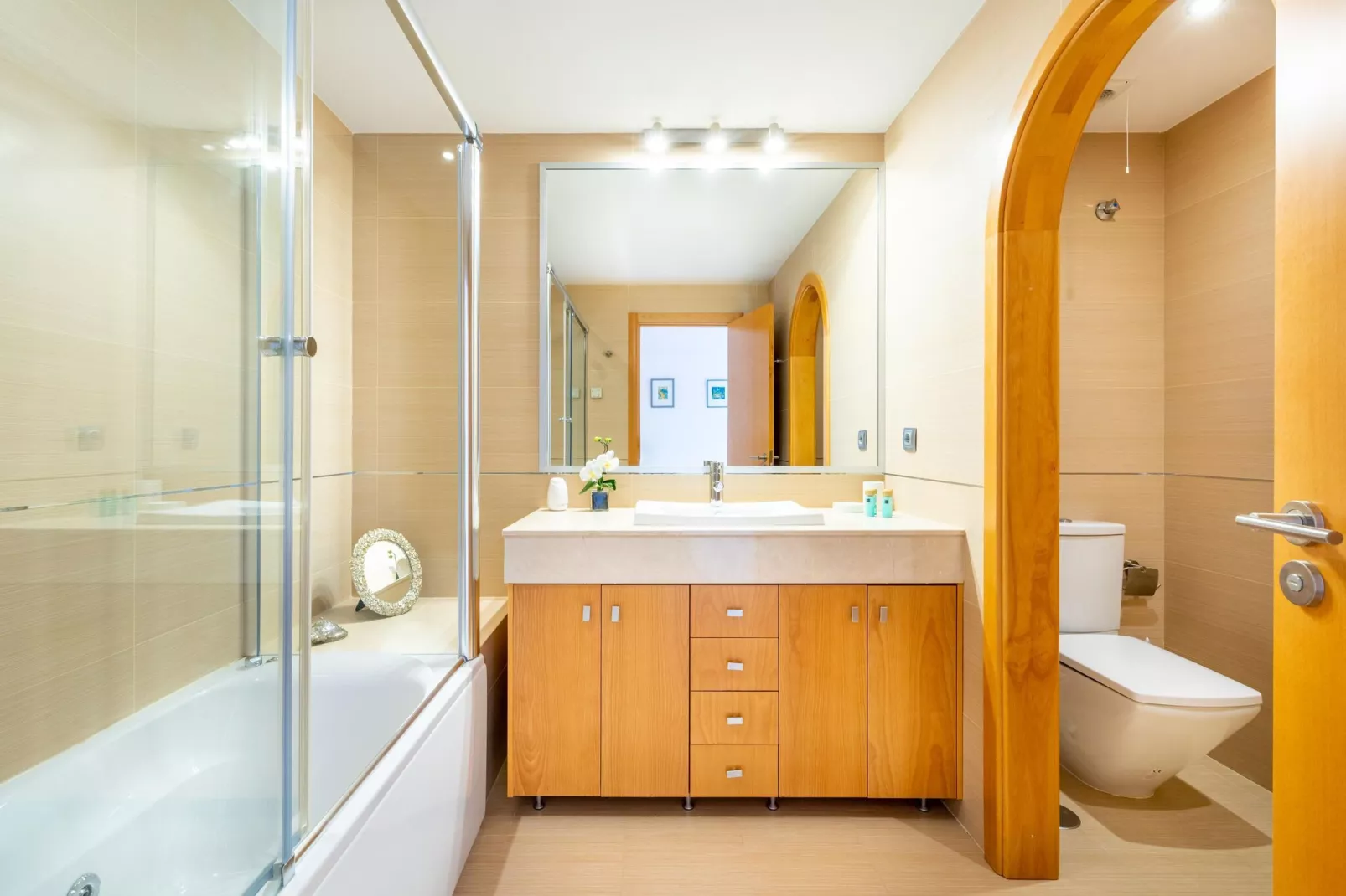 La Zanaida III-Bathroom