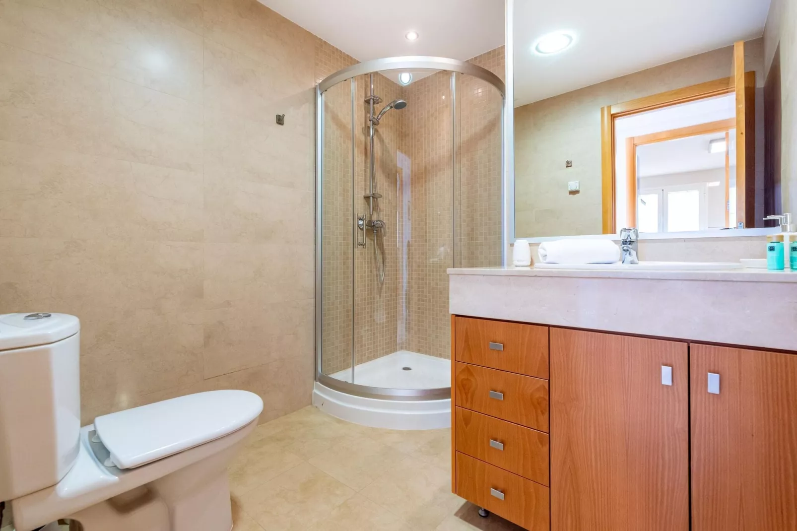 La Zanaida III-Bathroom