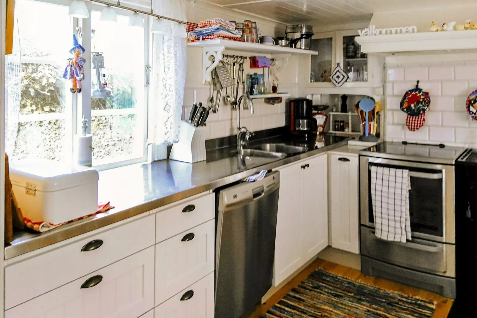 4 person holiday home in GRUNDSUND-Indoor