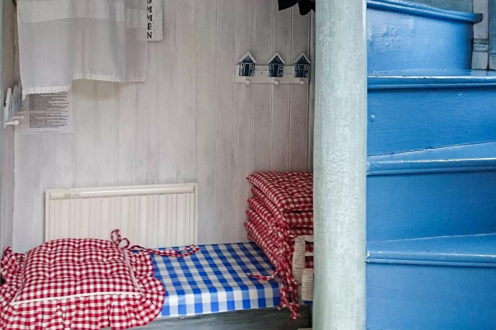 4 person holiday home in GRUNDSUND-Indoor