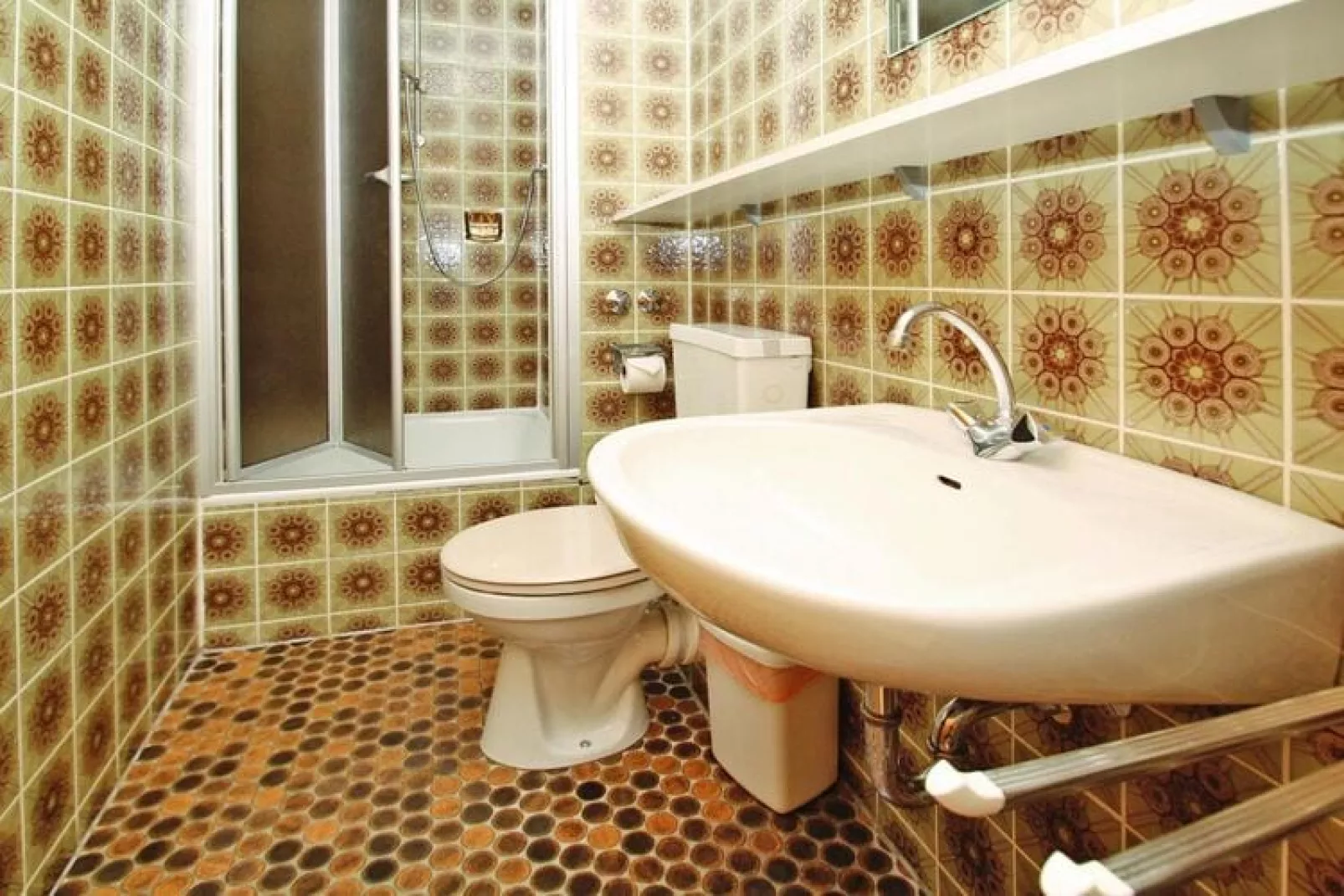 Jagdkopf 1 OG-Bathroom