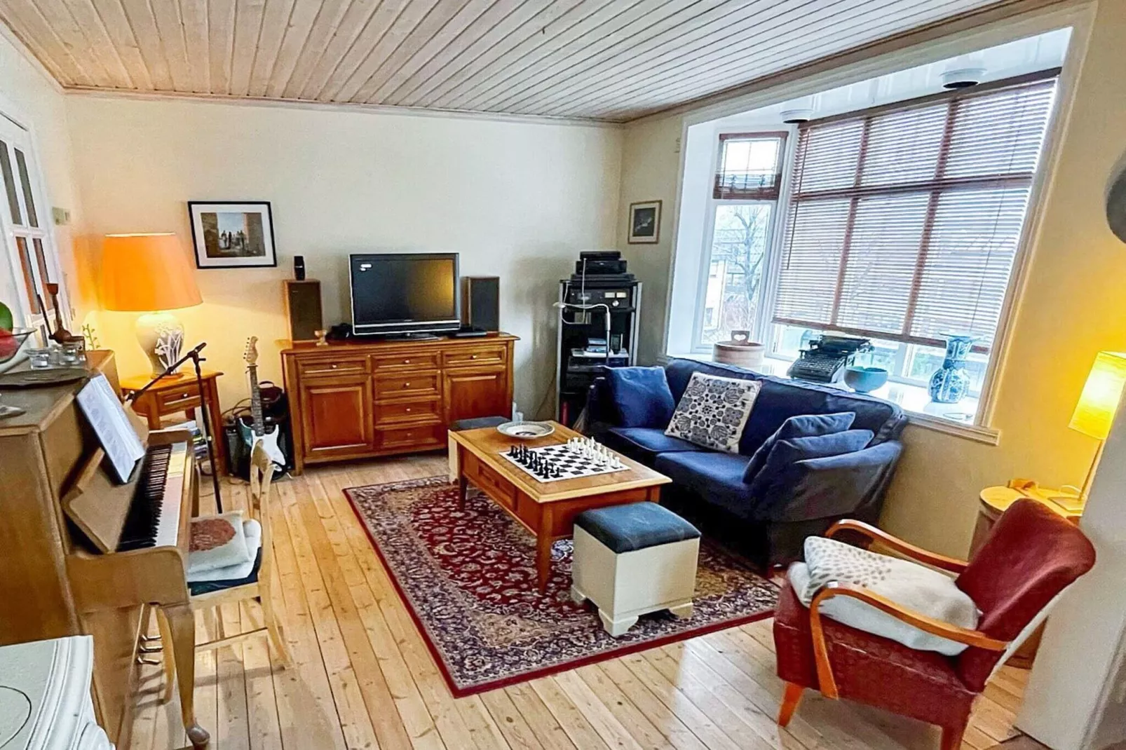 8 person holiday home in MÅLØY-By Traum-Indoor
