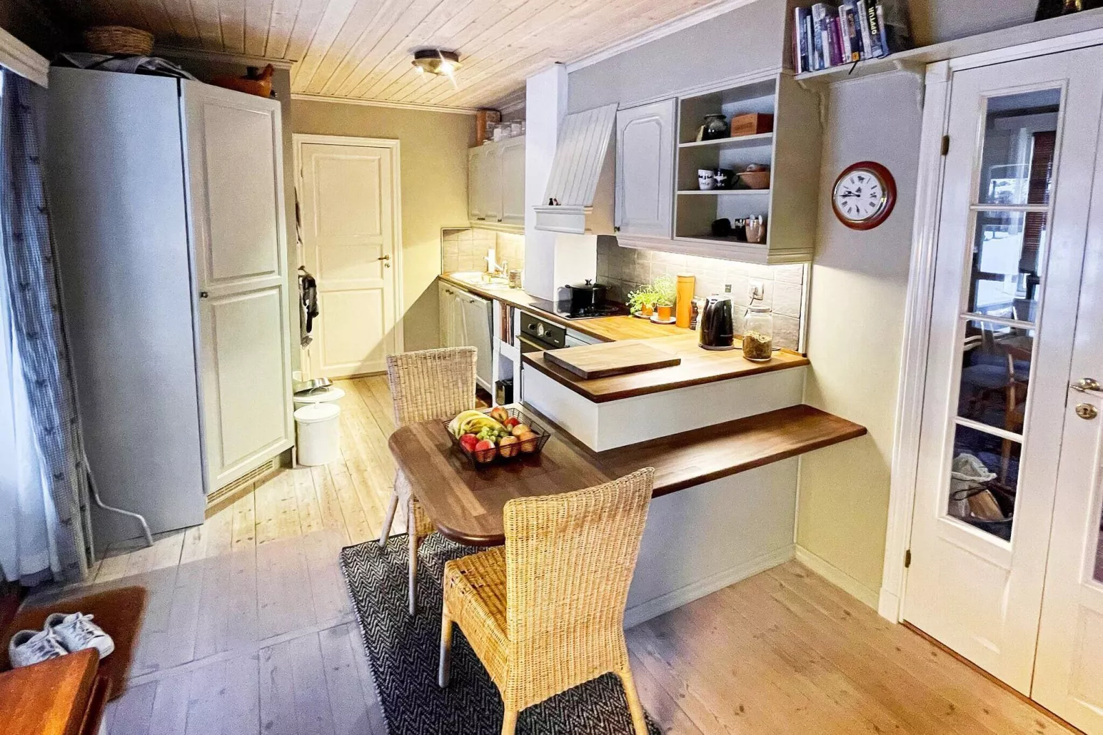 8 person holiday home in MÅLØY-By Traum-Indoor