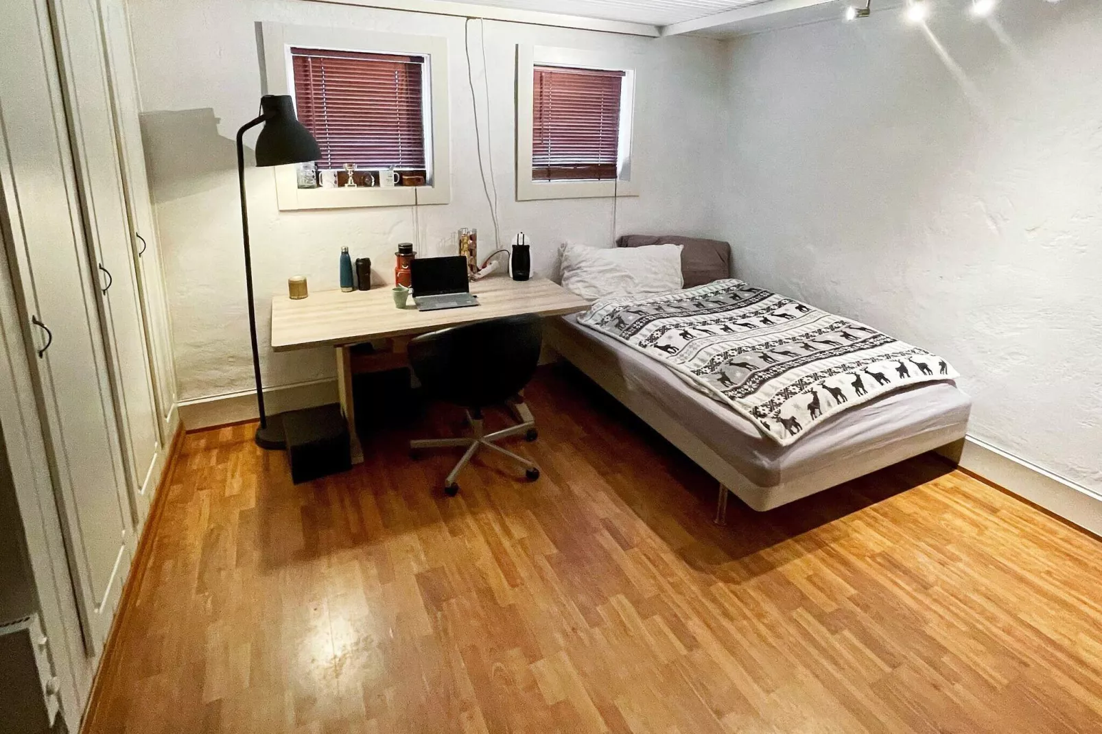 8 person holiday home in MÅLØY-By Traum-Indoor