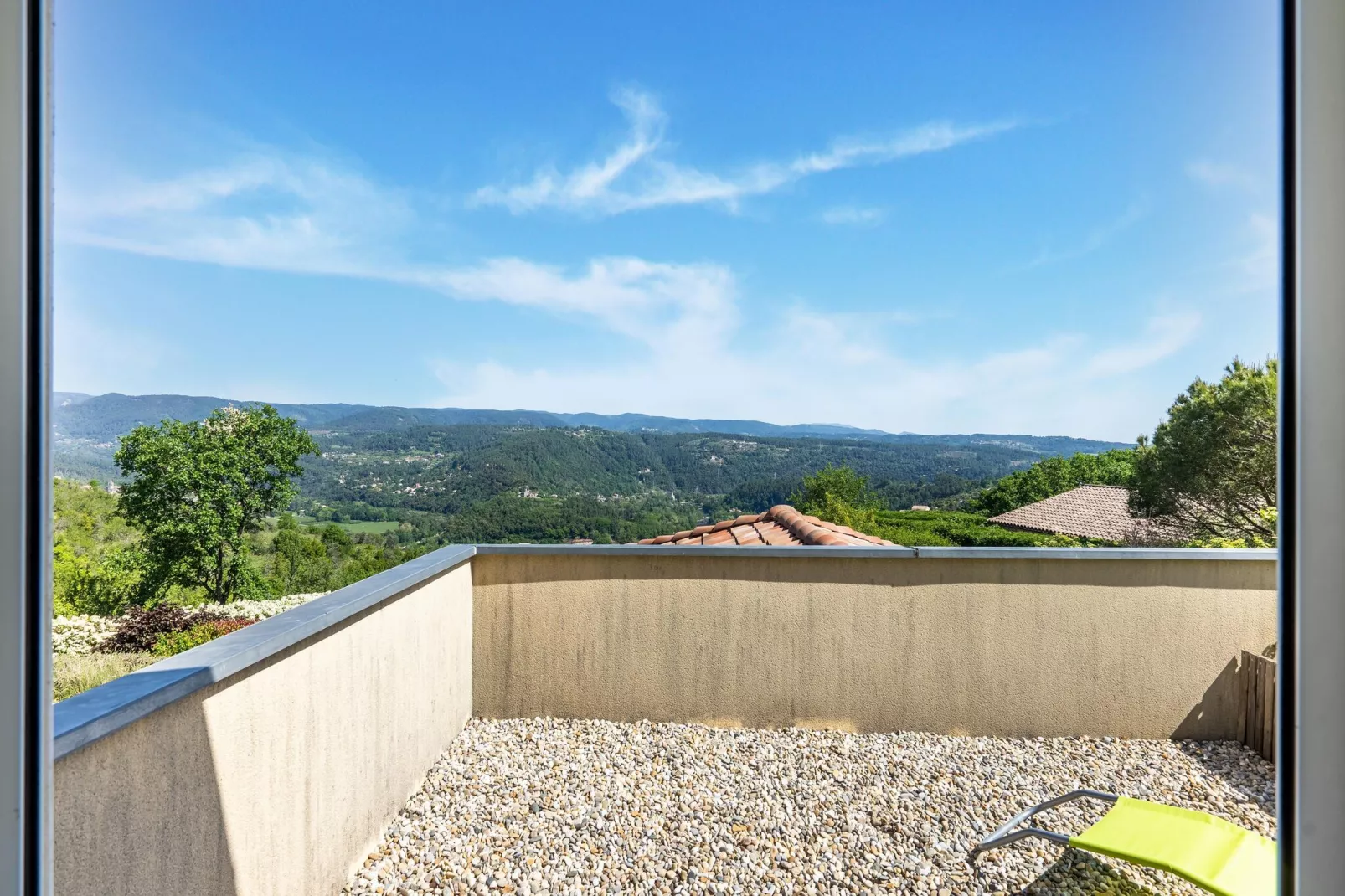Villa - LES VANS-Aussicht Sommer