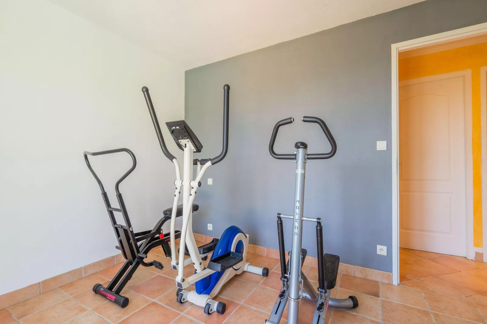 Villa - LES VANS-Fitnessraum