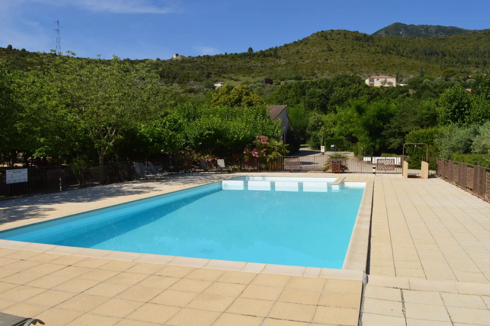 Villa - Les Vans 8pers-Pool