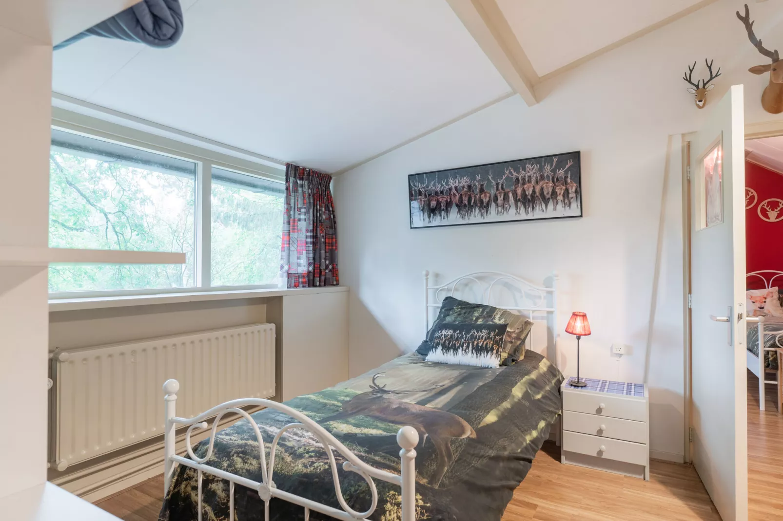 McGhil-Bedroom