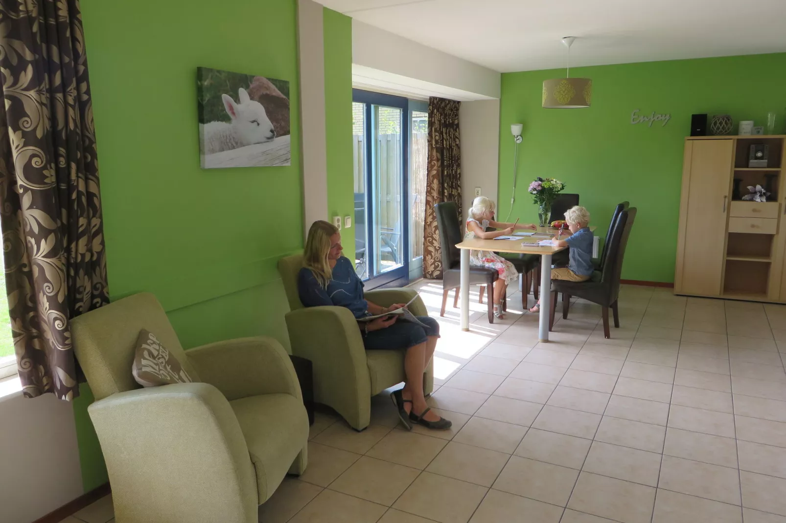 Villavakantiepark IJsselhof 3-Living room