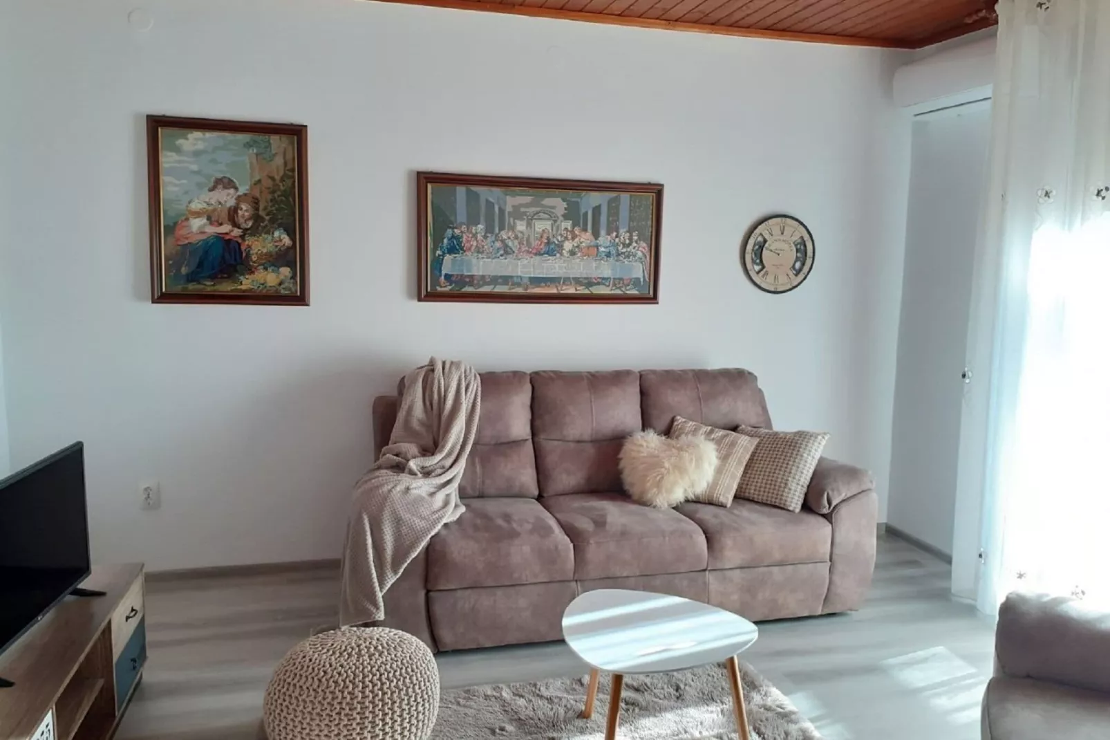 Apartment Jadranka-Living room