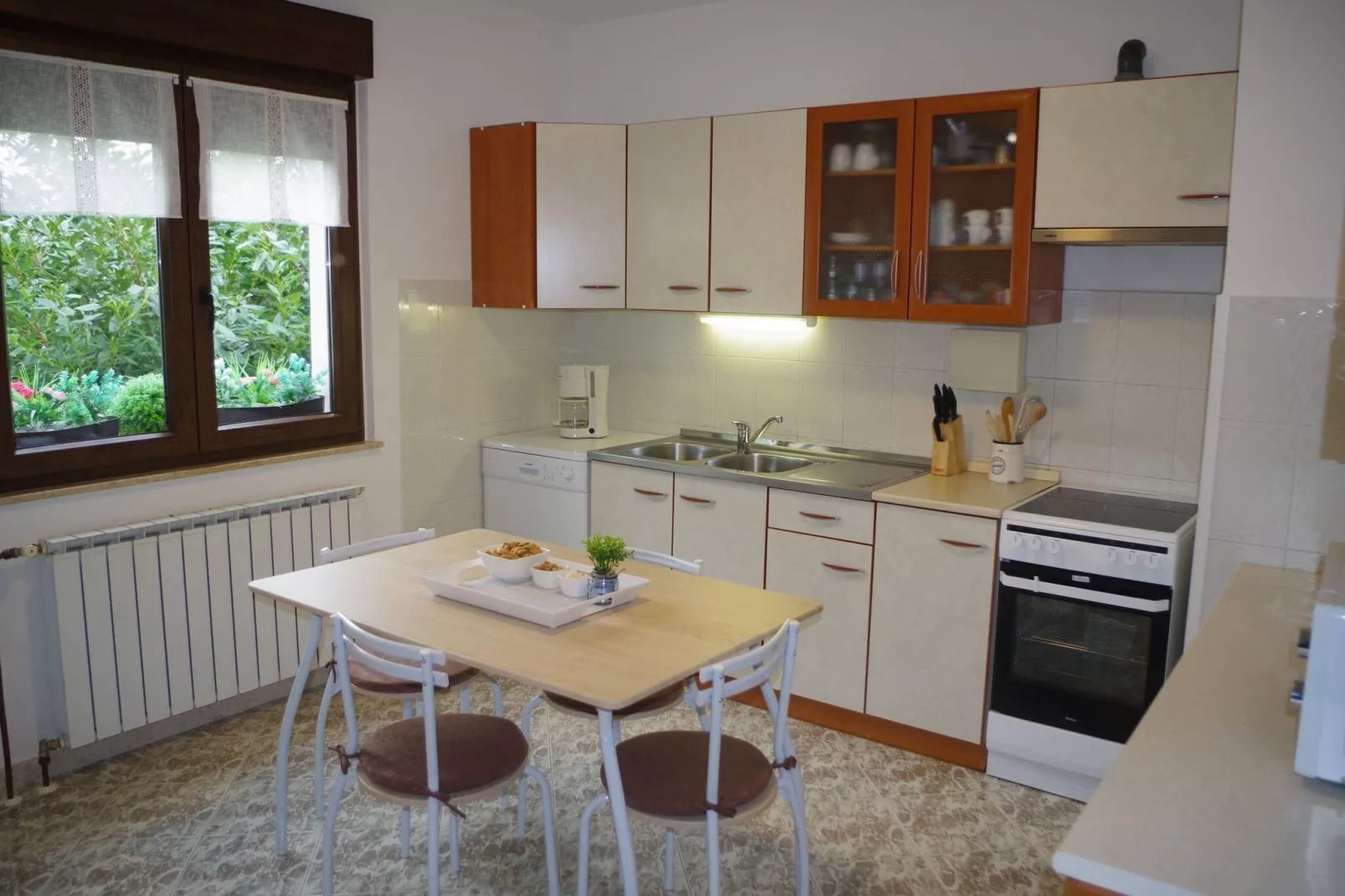 Apartment Jadranka-Kitchen