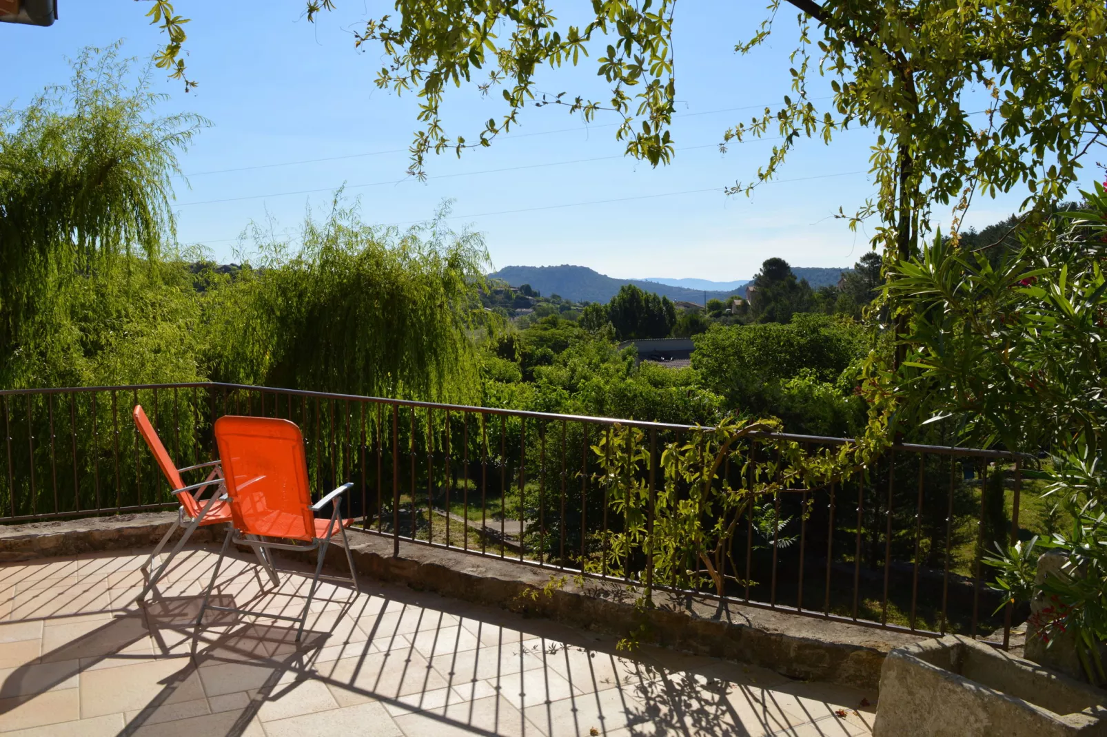 Villa - Les Vans 5pers-View summer