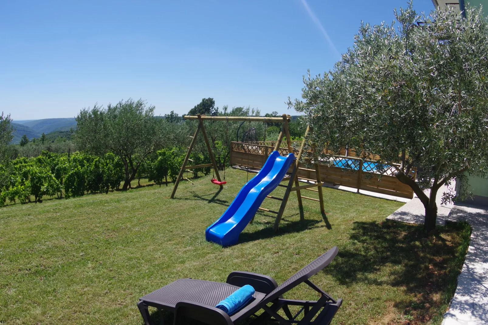 Apartment Jadranka-Gardens summer