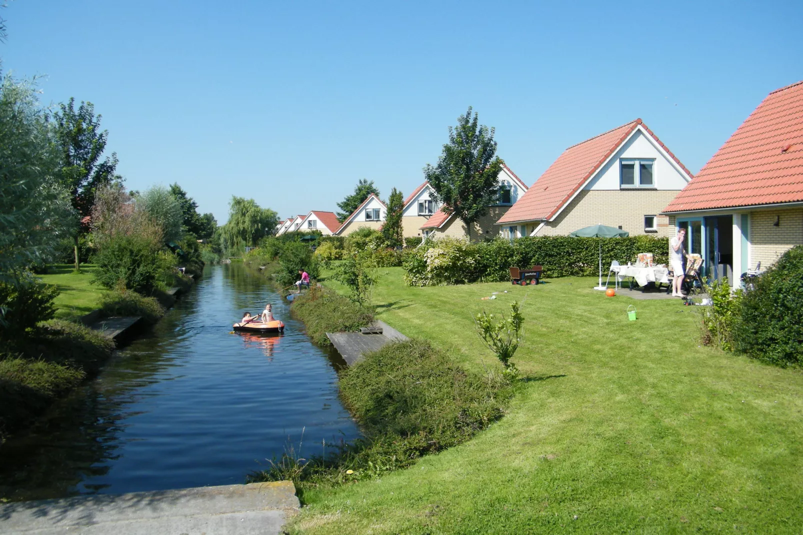 Villavakantiepark IJsselhof 1-Exterior summer