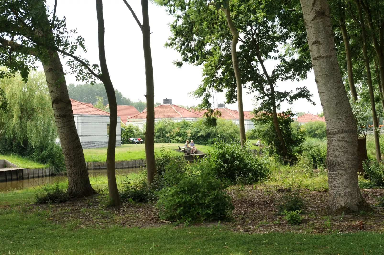 Villavakantiepark IJsselhof 1-Exterior summer