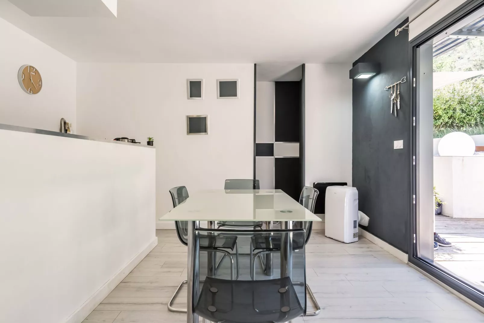Villa - Les Vans-Esszimmer