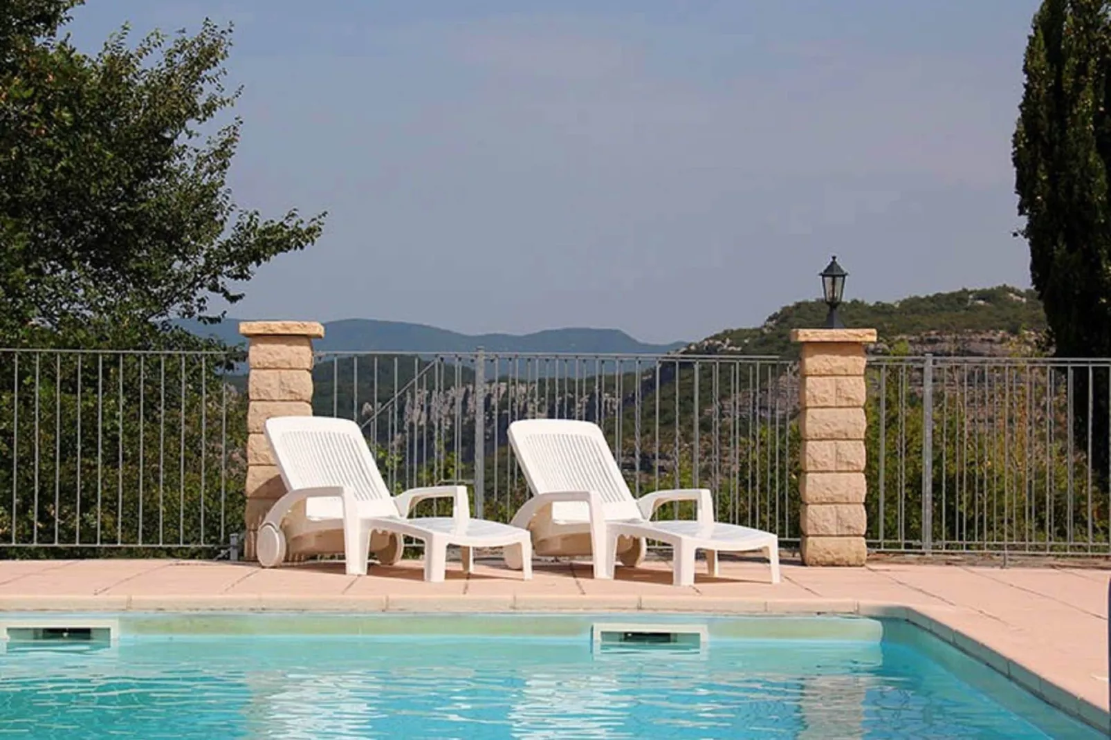 Villa Chassagnes-Pool