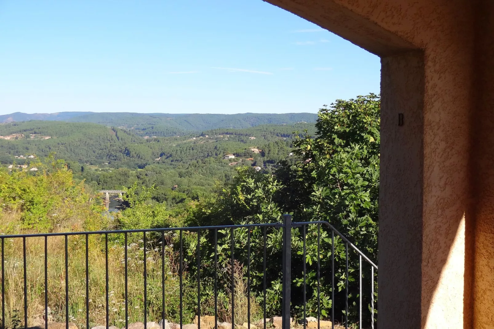 Villa Chassagnes-View summer