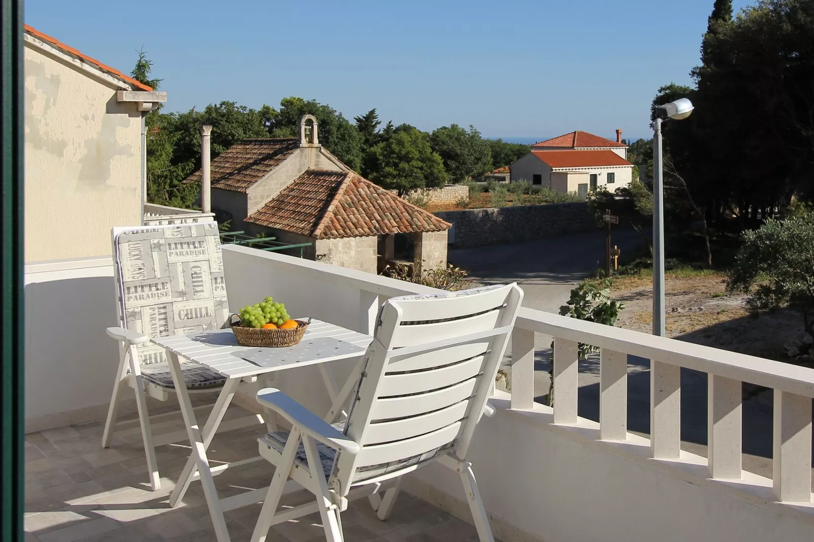 Apartment Mocici-Terrassenbalkon