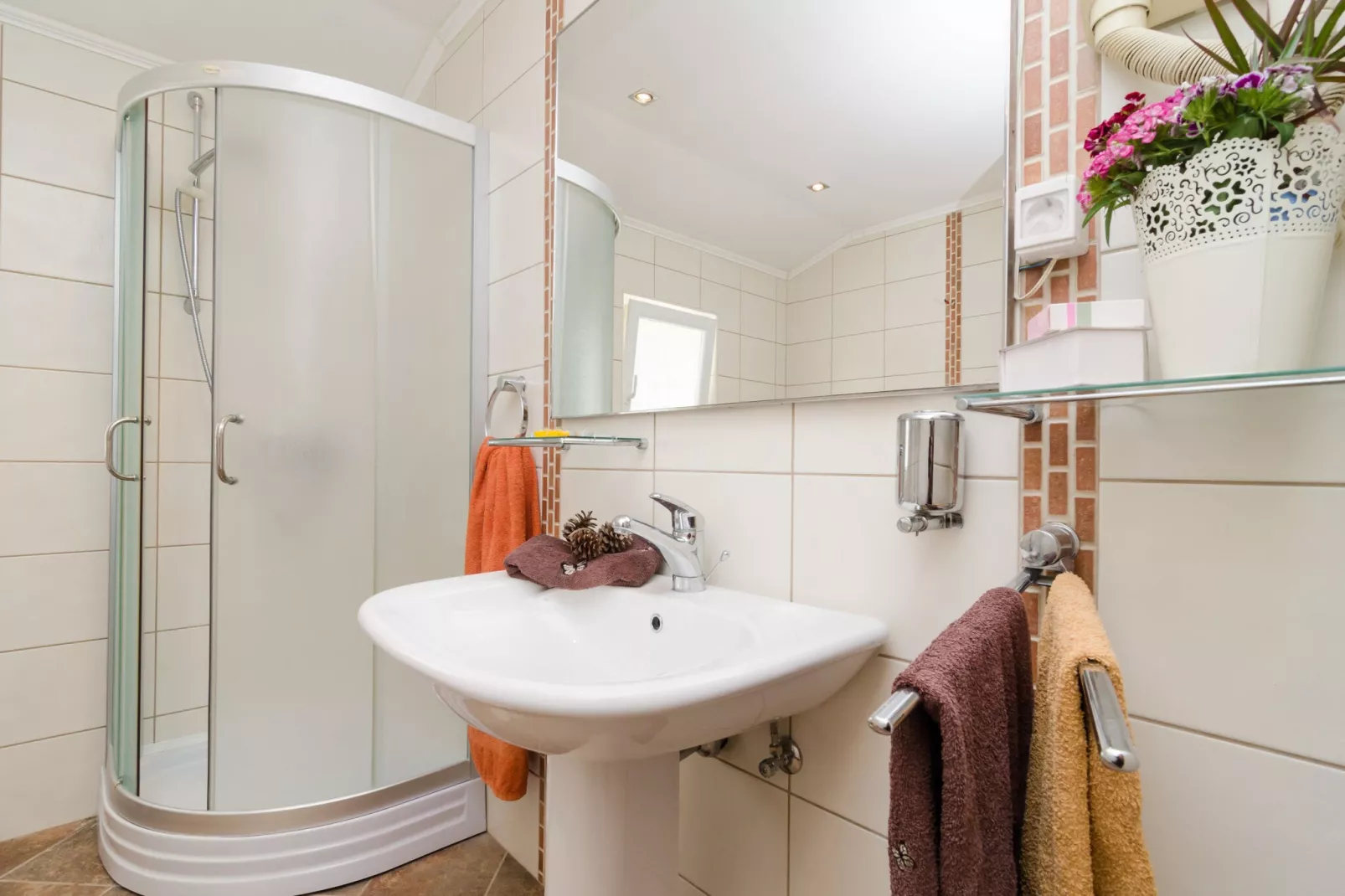 Villa Vino Veccios-Bathroom