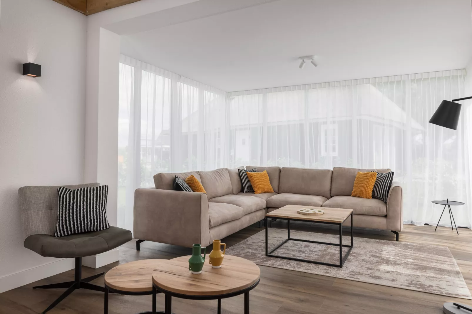 Vakantiepark De Heihorsten 1-Living room