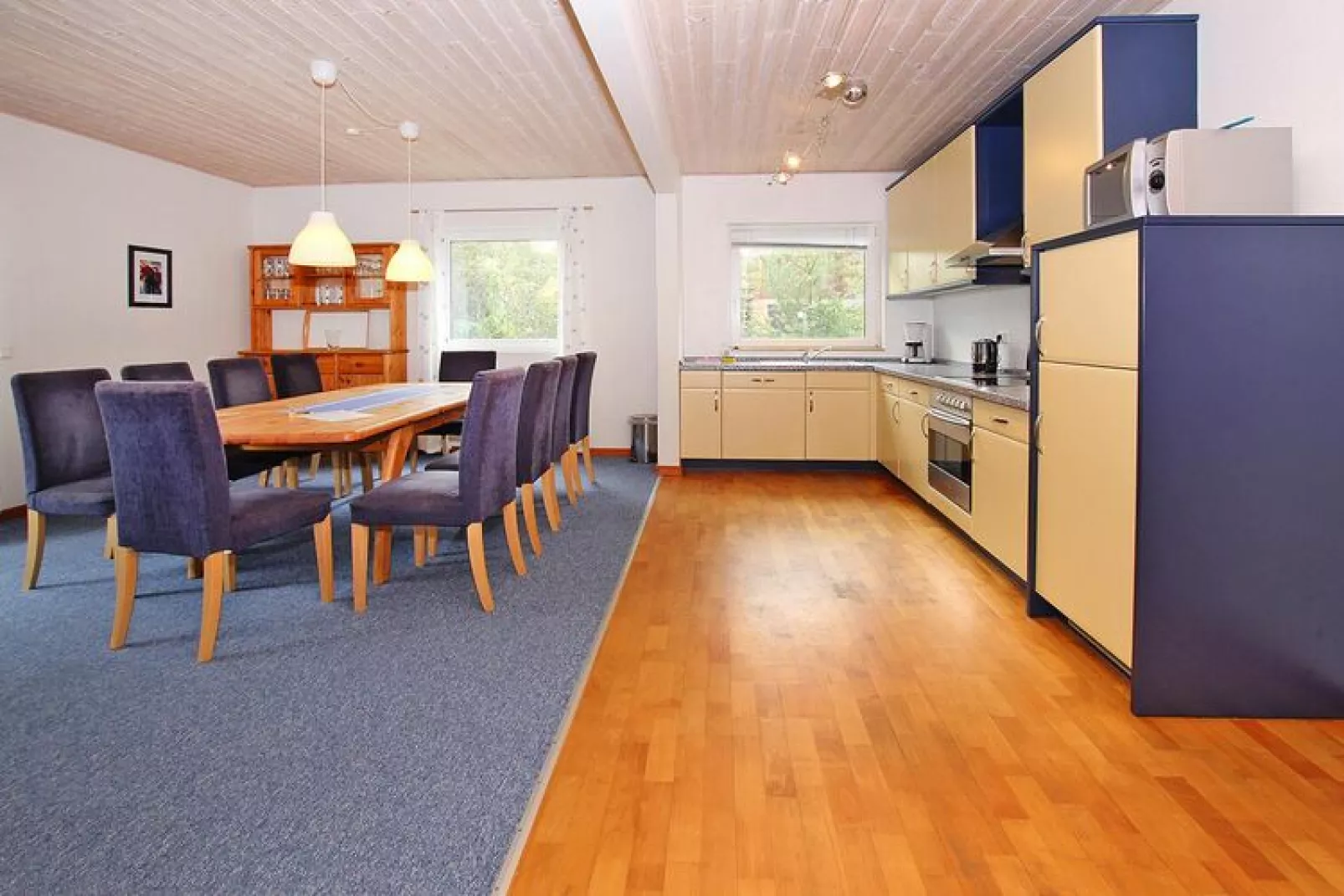Sonnenblume 136 qm-Kitchen
