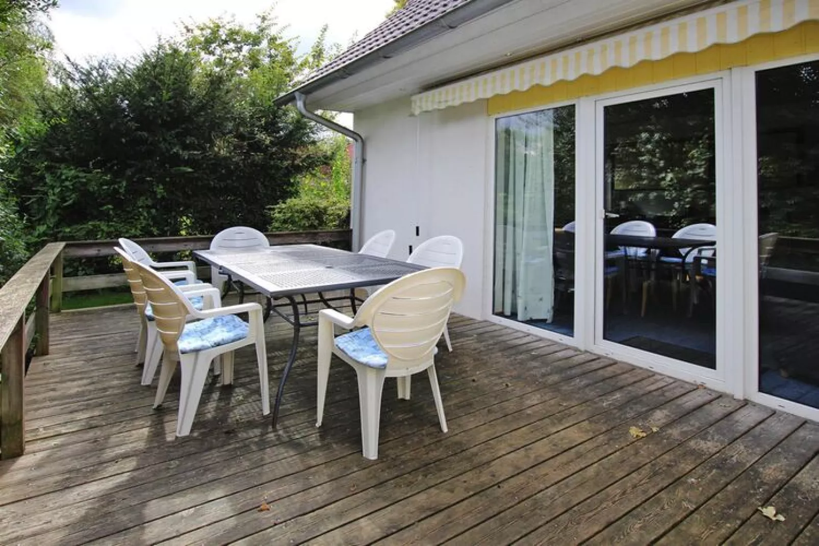 Sonnenblume 136 qm-Terrace balcony