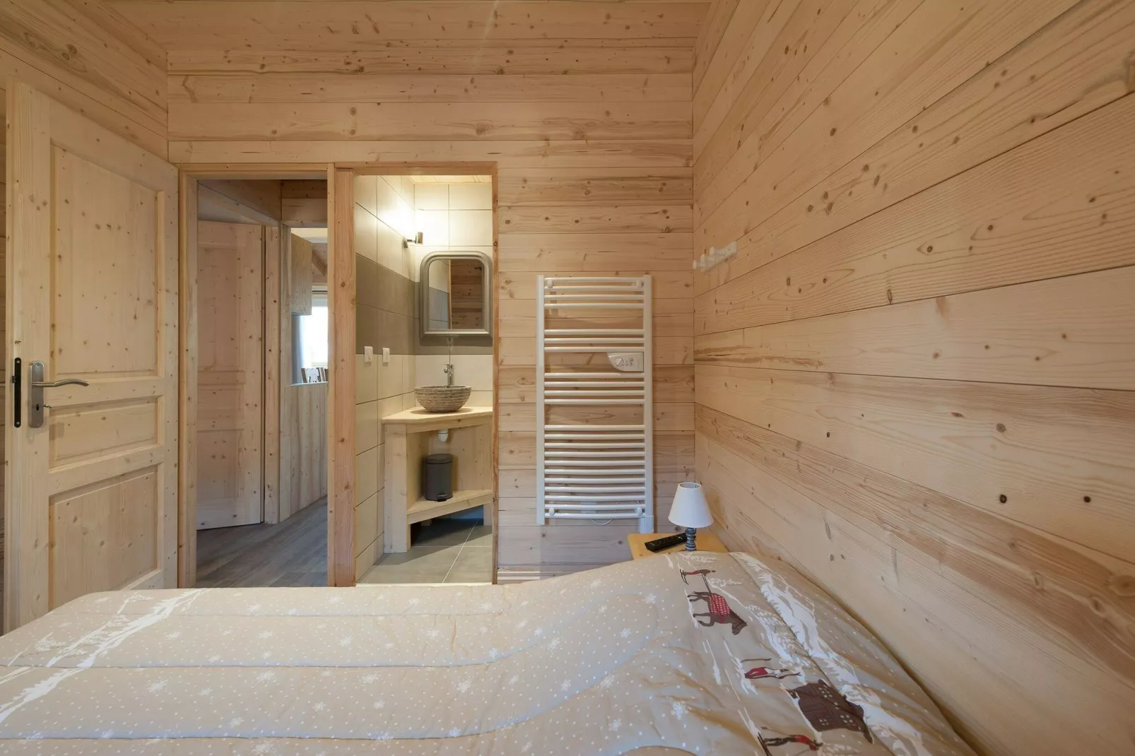 Chalet d'Alice-Bedroom