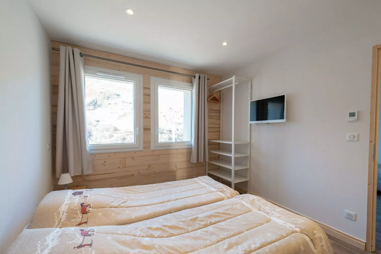 Chalet d'Alice-Bedroom